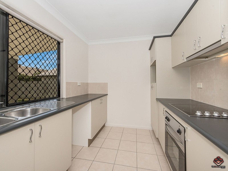 4 Spencer Avenue, Kirwan QLD 4817