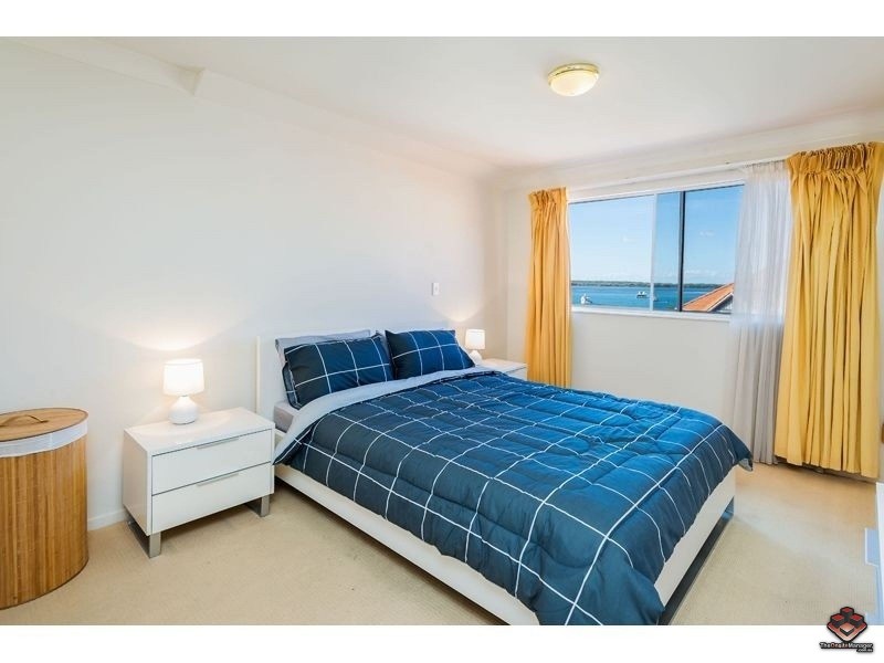 522 Marine Parade, Biggera Waters QLD 4216