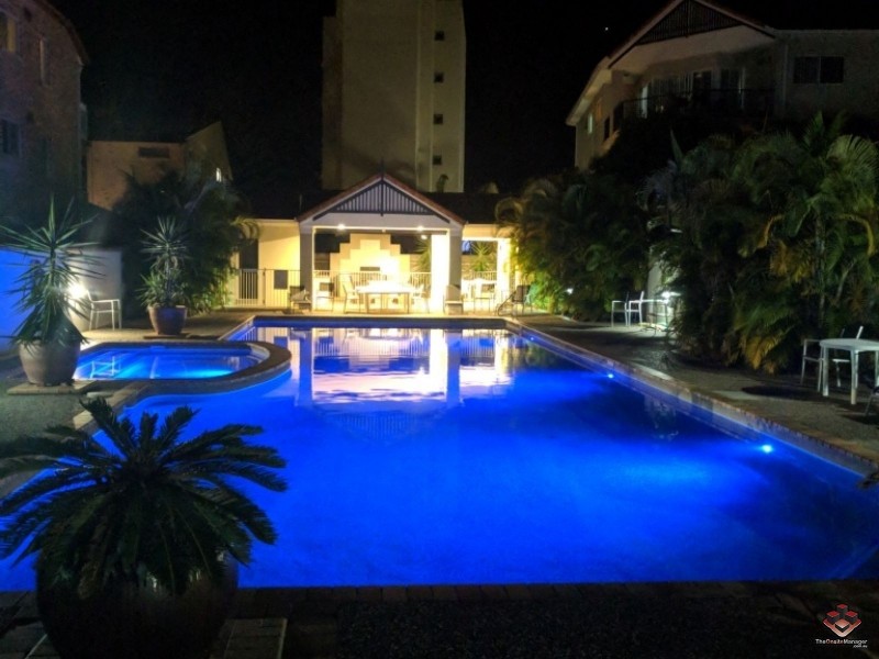 522 Marine Parade, Biggera Waters QLD 4216