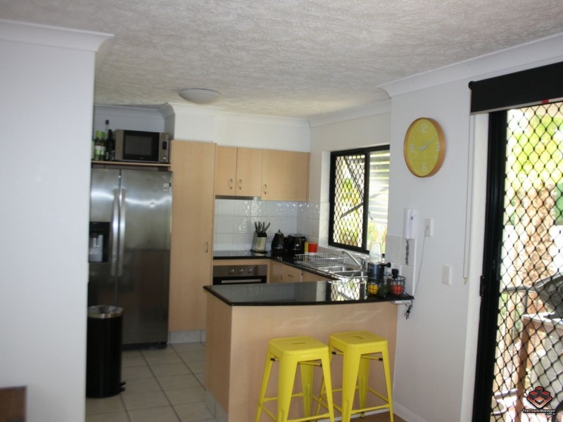 38 Labrador Street, Labrador QLD 4215