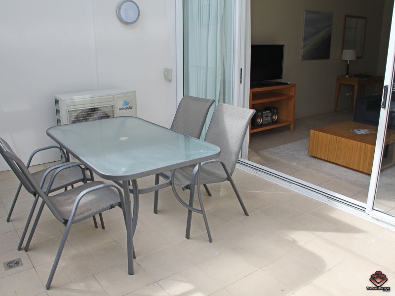 003/569 Charlton Esplanade, Urangan QLD 4655