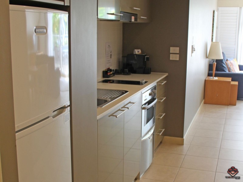 003/569 Charlton Esplanade, Urangan QLD 4655