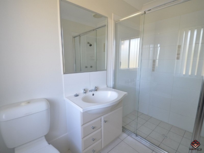 130 Jutland Street, Oxley QLD 4075