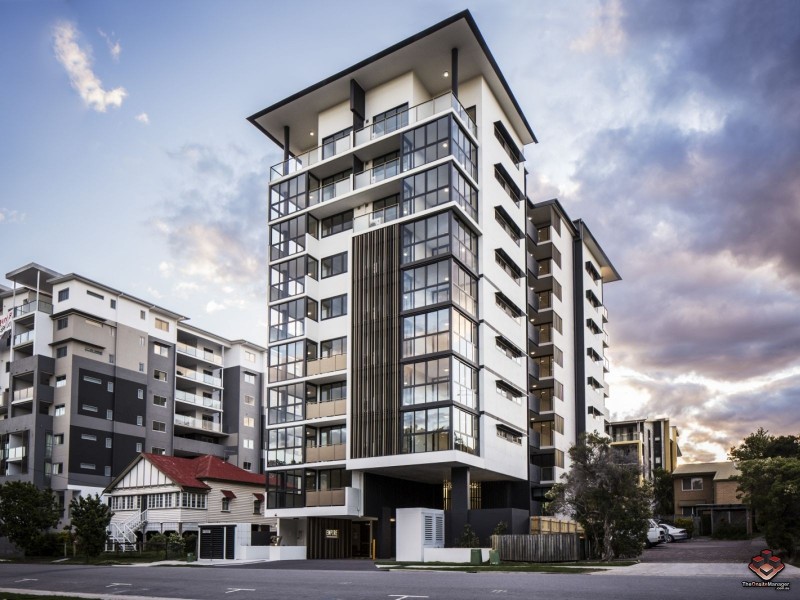 37 Regent Street, Woolloongabba QLD 4102