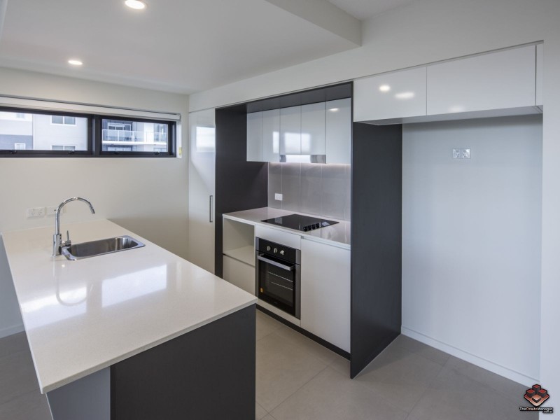 37 Regent Street, Woolloongabba QLD 4102