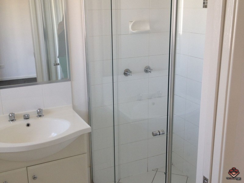113 Castle Hill Drive, Murrumba Downs QLD 4503