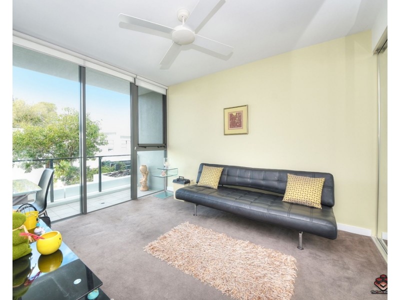 2203/323 Bayview Street, Hollywell QLD 4216
