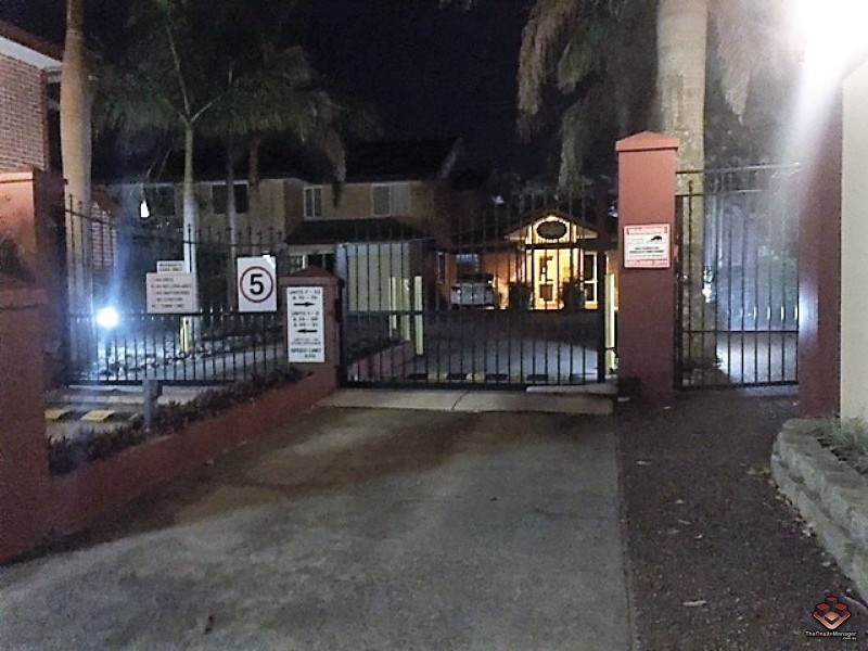 100 Racecourse Drive, Bundall QLD 4217