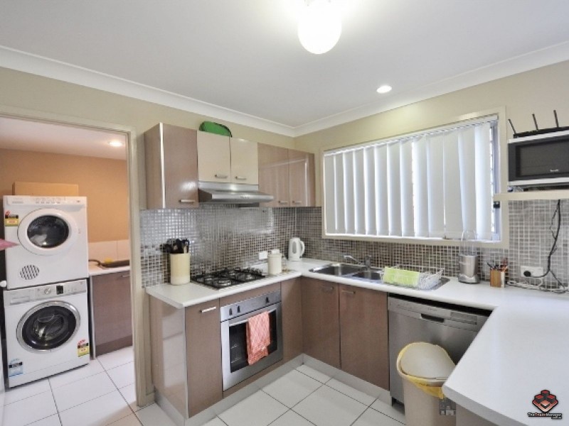 130 Jutland Street, Oxley QLD 4075