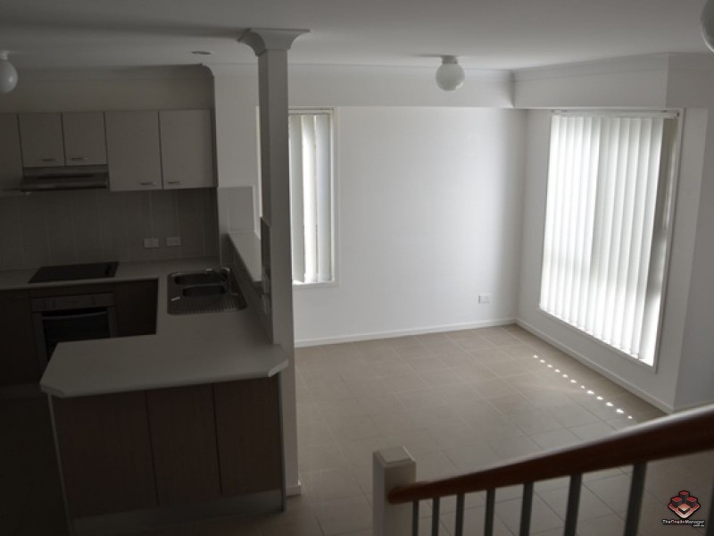 Pacific Pines QLD 4211