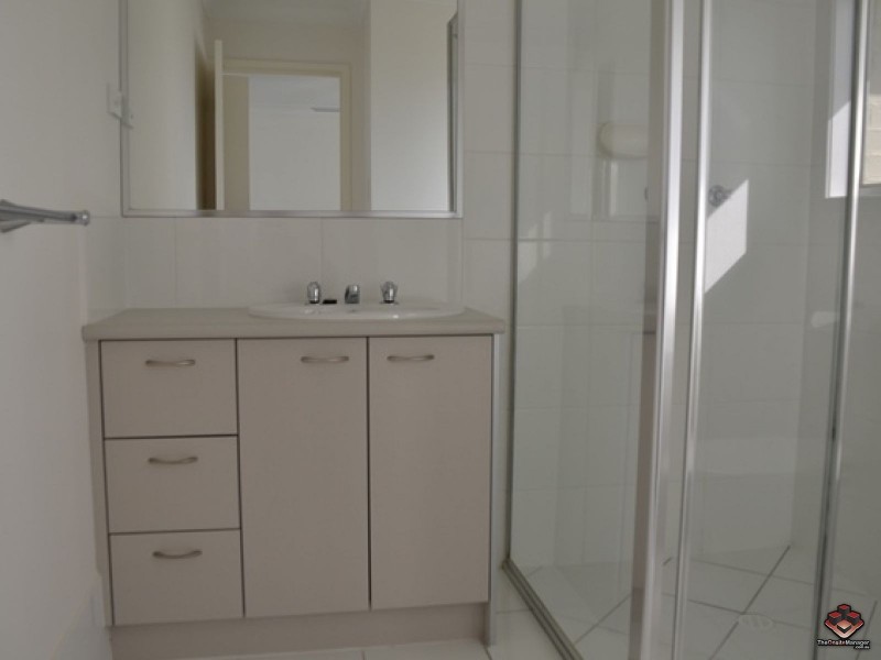 Pacific Pines QLD 4211