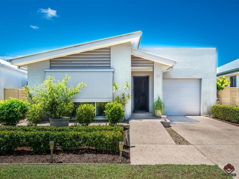 Hope Island QLD 4212