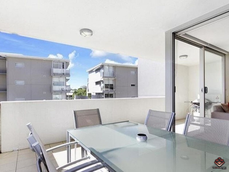 24 Allwood Street, Indooroopilly QLD 4068