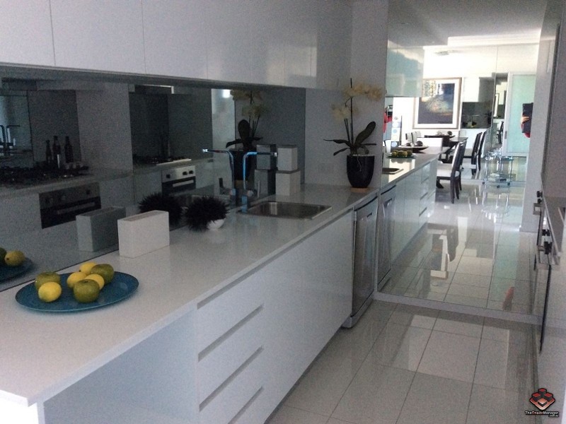 11 Compass Drive, Biggera Waters QLD 4216