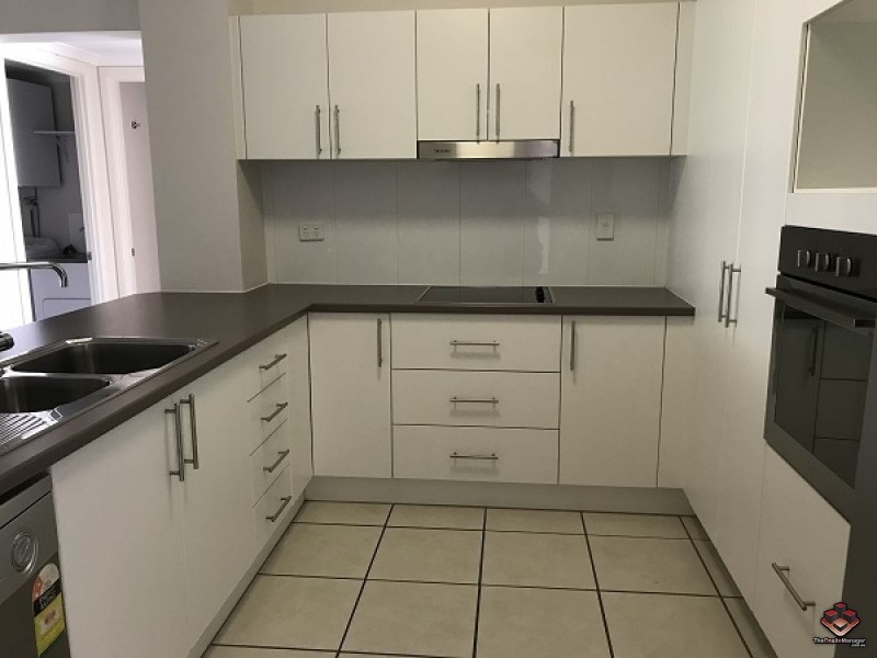 18/42 Warburton Street, North Ward QLD 4810