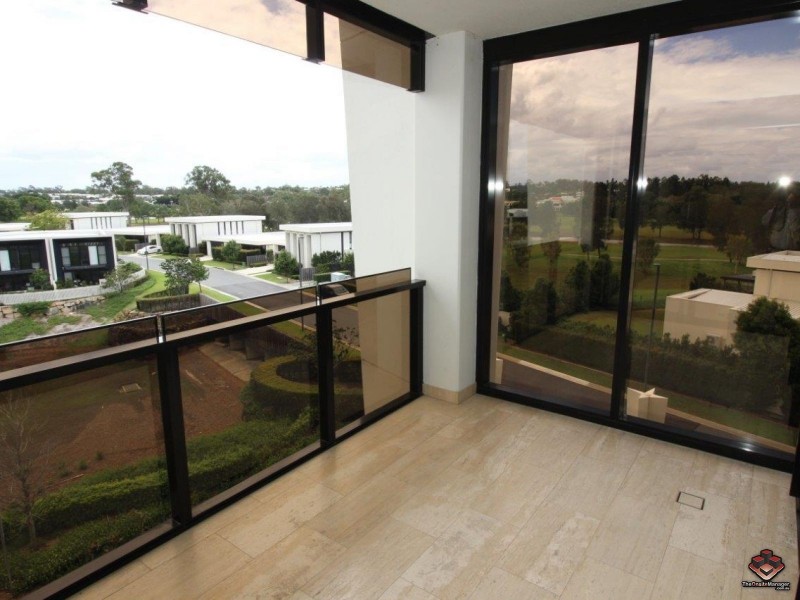 1 Marina Drive, Benowa QLD 4217