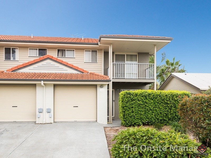 8 Earnshaw Street, Calamvale QLD 4116