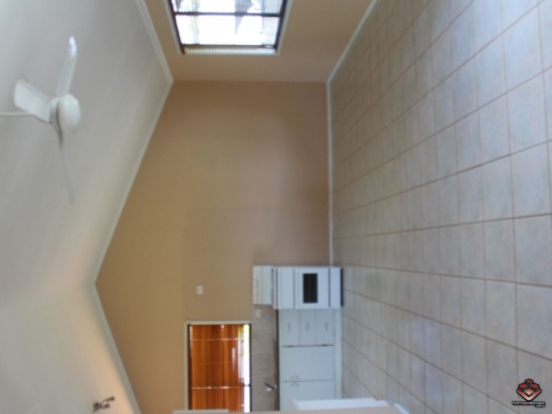 Point Vernon QLD 4655