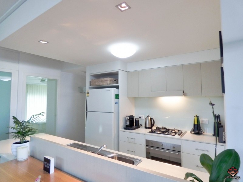 16 Surbiton Court, Carindale QLD 4152