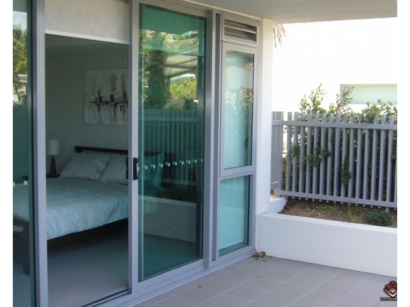 6 Mariners Drive, Townsville City QLD 4810