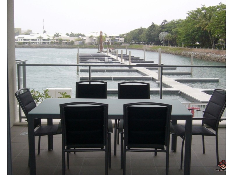 6 Mariners Drive, Townsville City QLD 4810