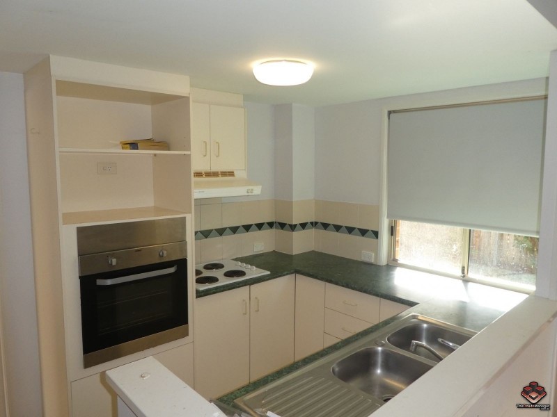 75 Brown Street, Labrador QLD 4215