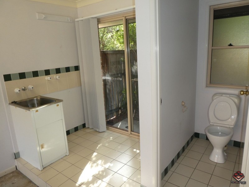 75 Brown Street, Labrador QLD 4215