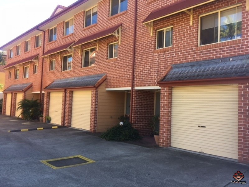100 Racecourse Drive, Bundall QLD 4217