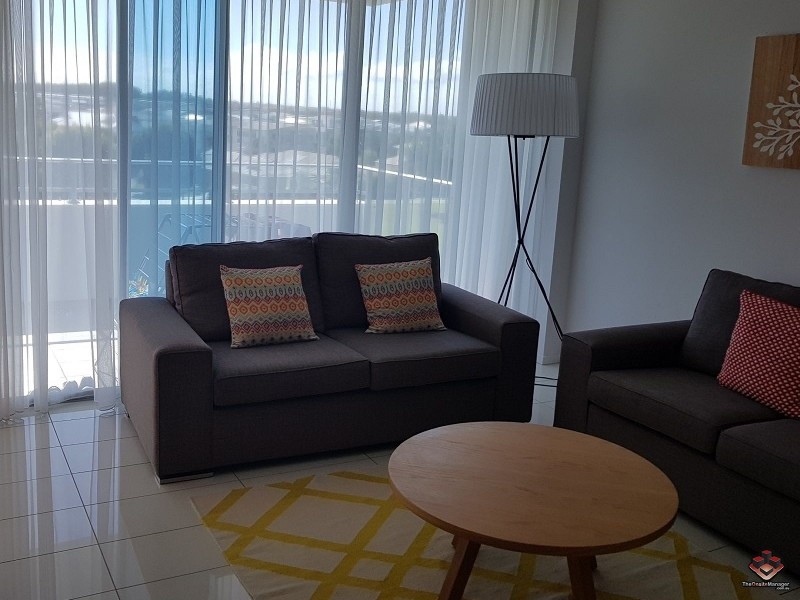 11 Compass Drive, Biggera Waters QLD 4216