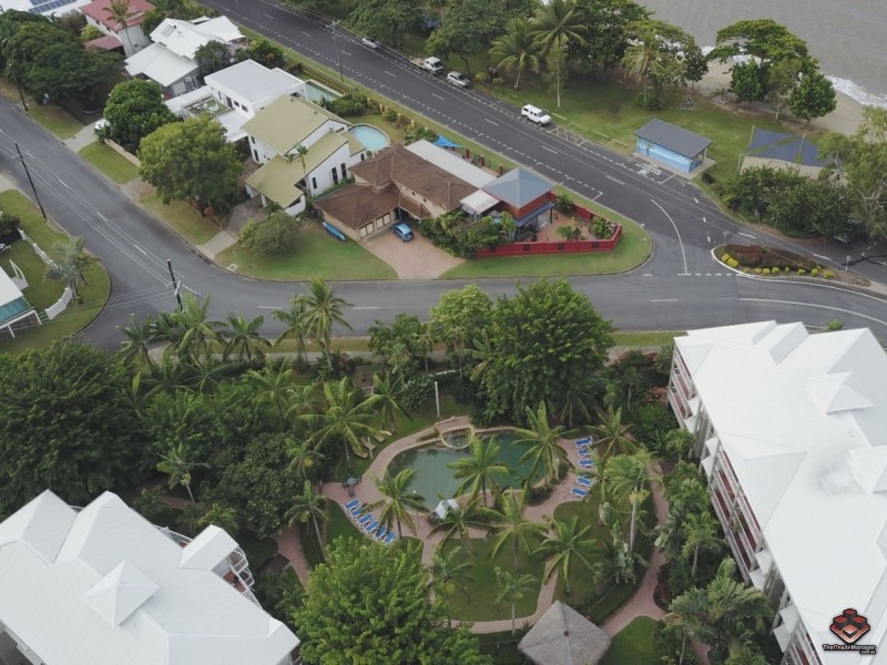 129 Oleander Street, Holloways Beach QLD 4878