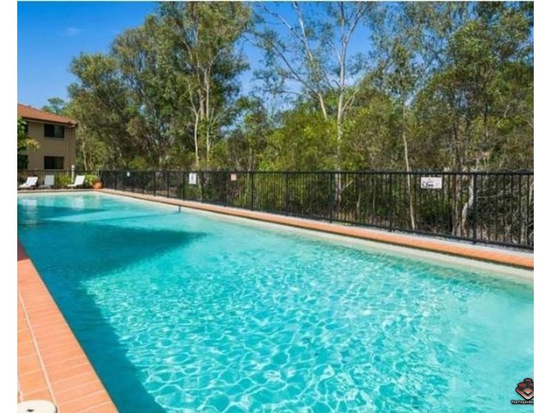 7 Brown Street, Labrador QLD 4215
