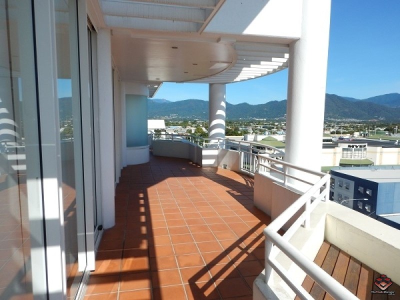 73 Spence Street, Cairns City QLD 4870