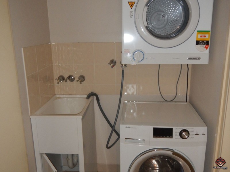 29-33 Springfield Crescent, Manoora QLD 4870