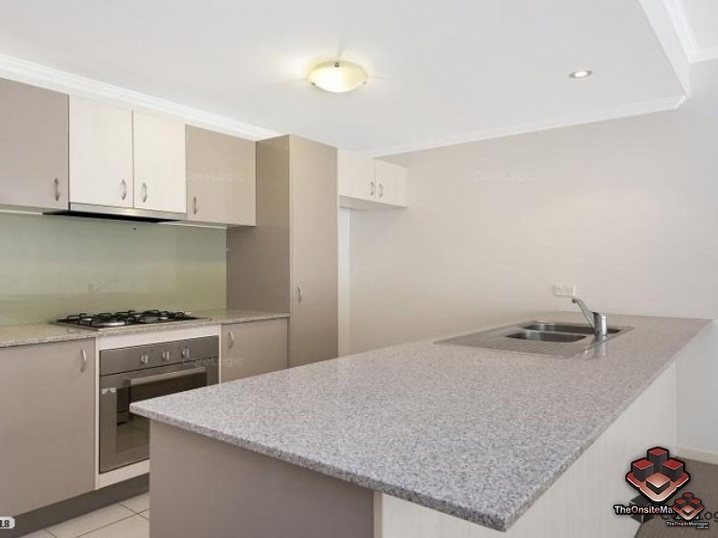 95 Clarence Road, Indooroopilly QLD 4068