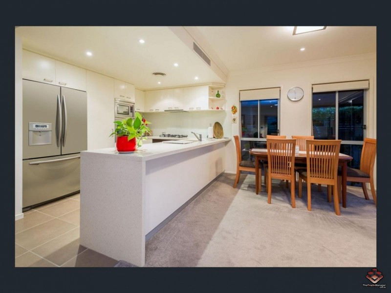 Hope Island QLD 4212