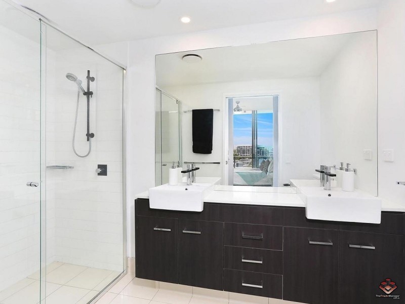 25-31 East Quay Drive, Biggera Waters QLD 4216