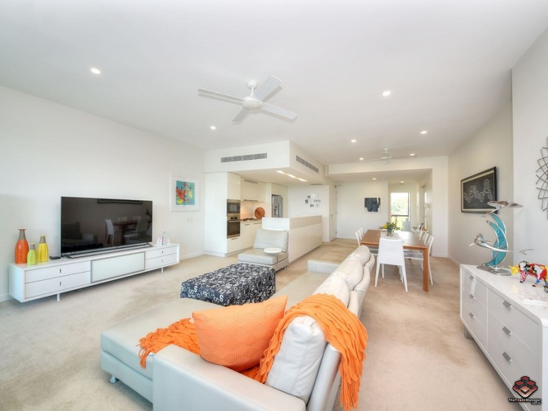 5403/323 Bayview Street, Hollywell QLD 4216