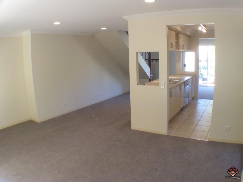 433 Brisbane Road, Coombabah QLD 4216