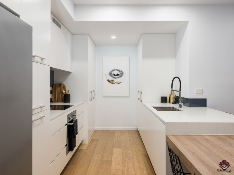 30 Johnston, Bulimba QLD 4171