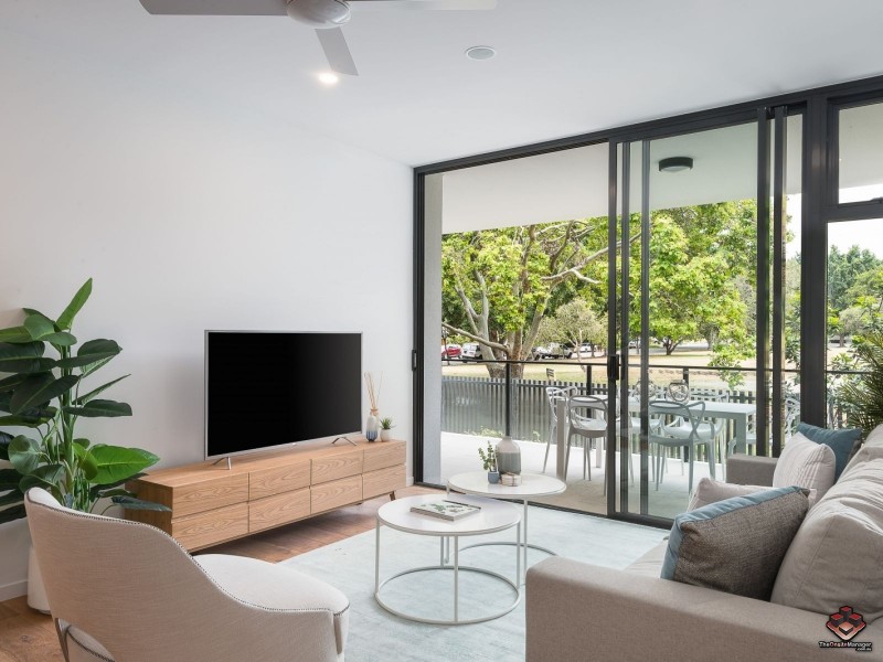 30 Johnston, Bulimba QLD 4171