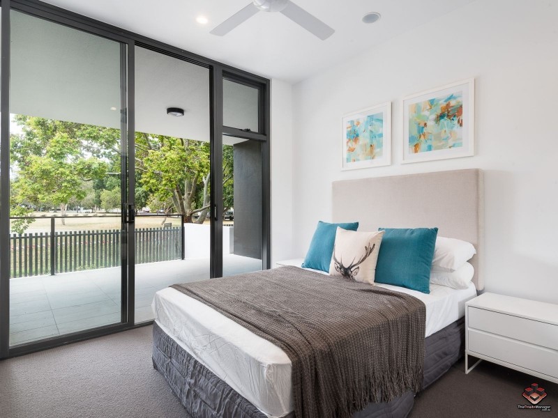 30 Johnston, Bulimba QLD 4171