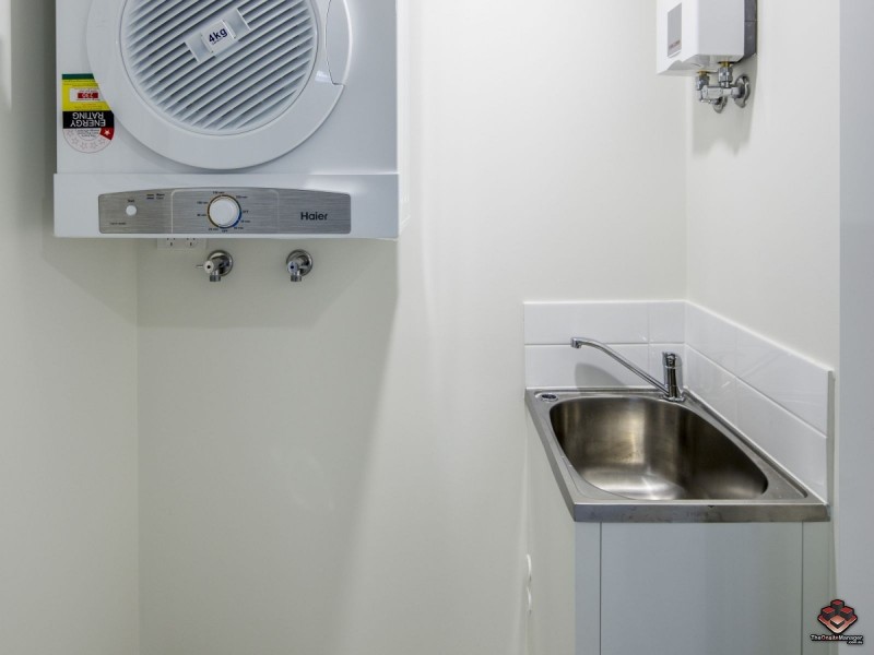 37-39 Regent Street, Woolloongabba QLD 4102