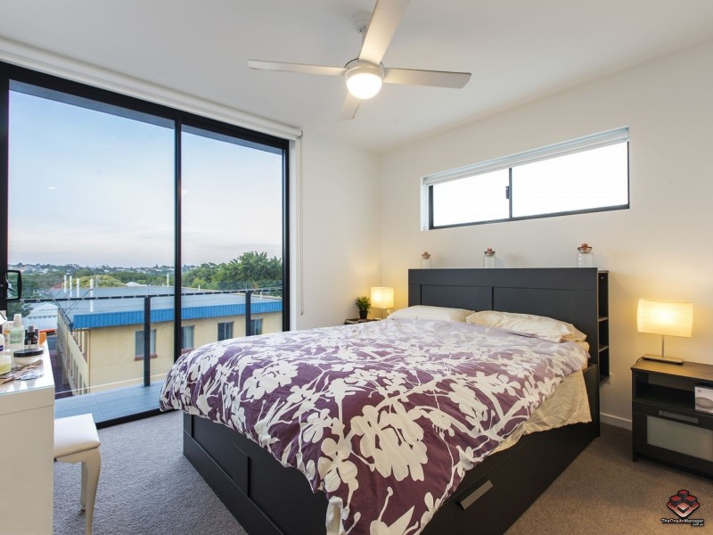 52 Grantson Street, Windsor QLD 4030