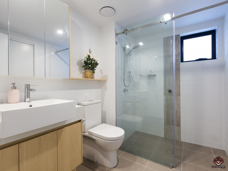 52 Grantson Street, Windsor QLD 4030