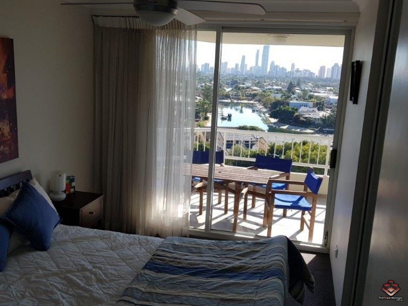 56 Hooker Boulevard, Mermaid Waters QLD 4218