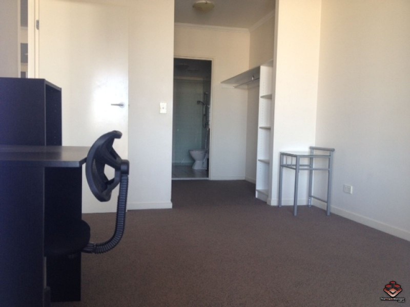 24 Allwood Street, Indooroopilly QLD 4068