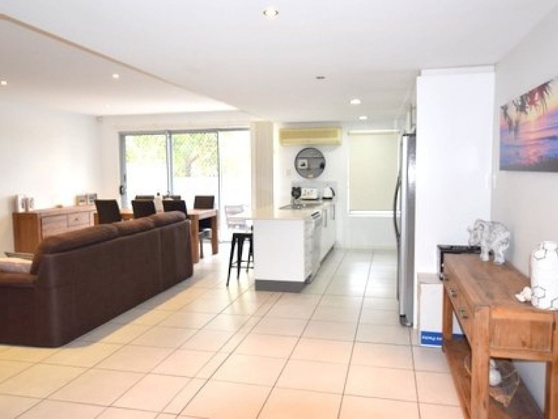 1 Boulton Drive, Nerang QLD 4211