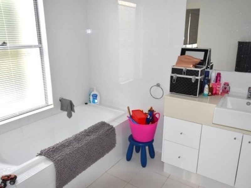 1 Boulton Drive, Nerang QLD 4211