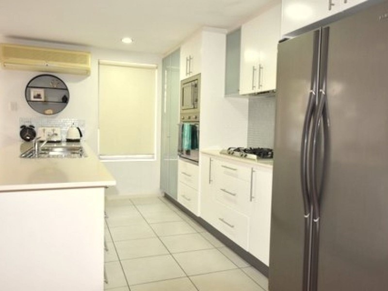 1 Boulton Drive, Nerang QLD 4211