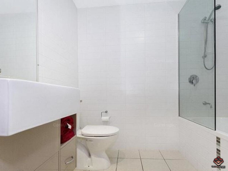 24 Allwood Street, Indooroopilly QLD 4068